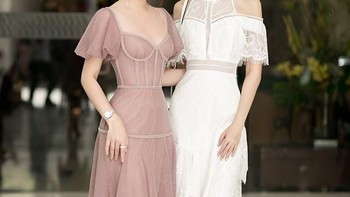 Jolie bersama temannya saat menghadiri acara.  Foto: instagram.com/jolienguyennofficial