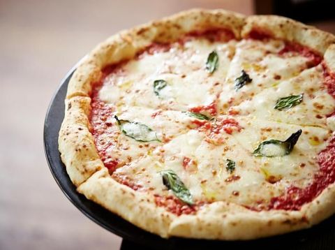 Mamma Mia! Renyah Tipis Pizza Italia Ada di Sini