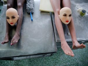 Pria Ini Ungkap Pengalaman Bercinta dengan Robot Seks