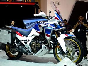 Moge Petualang Honda Bersolek