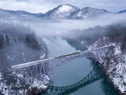 Karya Jawara Kontes Foto Jembatan Bikin Mata Terpukau