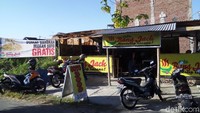 Sekilas warung soto di Jalan Sanggrahan, Manang, Kecamatan Baki, Sukoharjo itu tampak biasa. Program makan gratis tiap Jumat pun banyak ditemui di berbagai daerah. Yang berbeda ialah pemiliknya, yakni Joko alias Jack alias Harun atau kemudian di aantara kawan-kawannya dipanggil Jack Harun. Ia adalah mantan narapidana kasus terorisme (napiter) Bom Bali I yang ditangkap dan diadili pada tahun 2004.