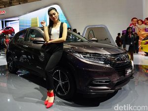 SPG Cantik di Honda HR-V
