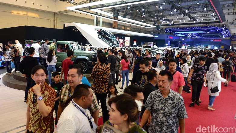 Pameran otomotif GIIAS yang digelar Agustus 2018. Foto: Ari Saputra Pameran otomotif GIIAS yang digelar Agustus 2018. Foto: Ari Saputra