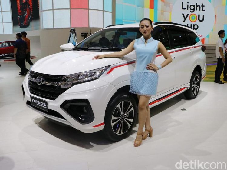 Daihatsu Luncurkan Terios Custom