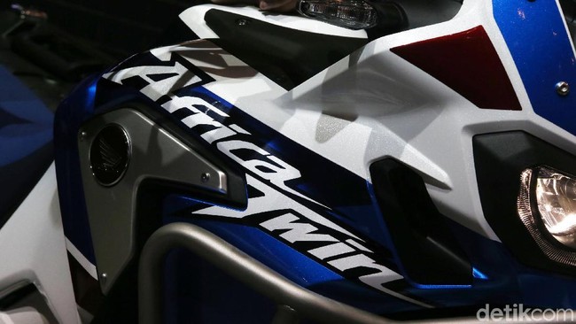 Wah, Motor Honda Ini Harganya Setara Fortuner
