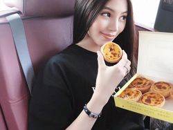 Cewek Kaya Dari Vietnam Ini Bikin Netizen Terpukau