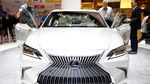 2 Mobil Lexus untuk Konglomerat Indonesia