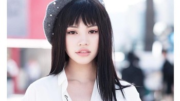 Jolie saat usianya masih belasan tahun. Foto: instagram.com/jolienguyennofficial