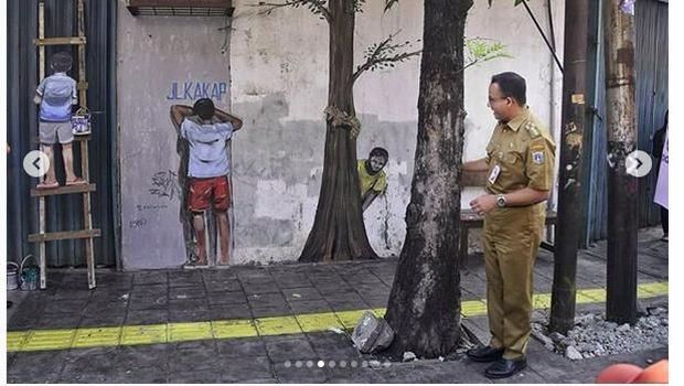 John Martono, Seniman Bandung yang Diajak Bikin Mural 'Beautifikasi' Anies