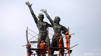 Patung Selamat Datang Dirawat Agar Makin Cantik