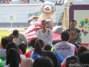 Jokowi Minta Artis hingga Netizen Terus Demamkan Asian Games