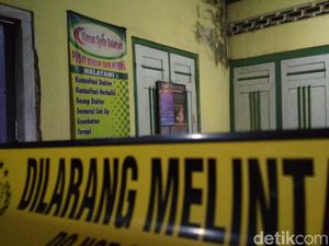 Densus 88 Tangkap 3 Terduga Teroris di Blitar