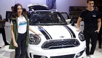 MINI Countryman buatan lokal dinobatkan sebagai hatchback terbaik. Foto: Rachman Haryanto