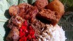 Biar Akhir Pekan Makin Semangat, Yuk, Sarapan Nasi Jamblang!