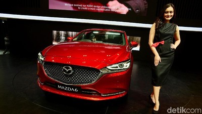 Merah Menyala Mazda 6 Elite