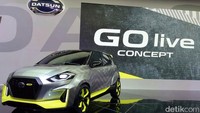 Datsun Indonesia memamerkan Datsun GO-live Special Version yang terinspirasi dari Datsun GO live Concept. Mobil ini menggunakan basis Datsun GO varian tertinggi dengan sentuhan beragam fitur baru dan modifikasi desain yang memberikan kesan tegas dan karakter berbeda.