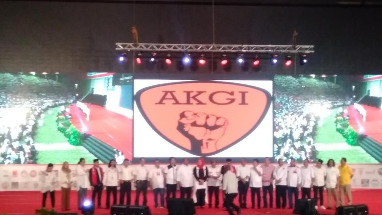Relawan Minta Arahan Jokowi Hadapi Pilpres 2019 Relawan Minta Arahan Jokowi Hadapi Pilpres 2019