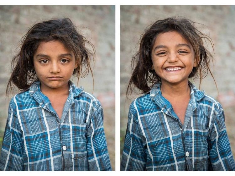 Bukti Senyum Bikin Foto Lebih Bermakna