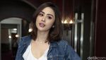 Lagi Hamil, Selvi Kitty Makin Cantik