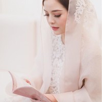 Keseluruhan penampilan wanita 25 tahun ini terlihat anggun dan bersahaja. Foto: Instagram/@tasyakamila