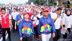Aksi Jalan Sehat Menko PMK dan Mendikbud Sambut Asian Games 2018