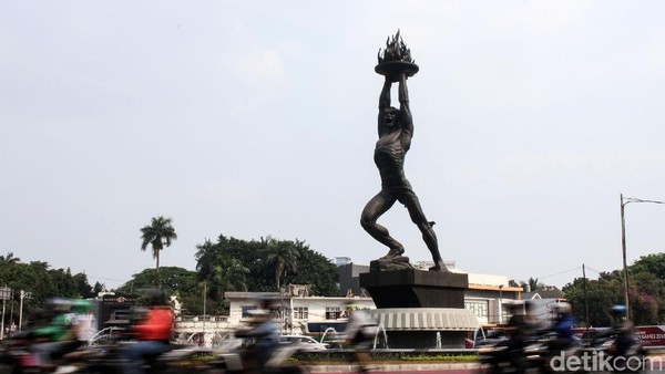 Patung Bundaran Senayan Makin Cantik Jelang Asian Games