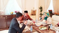 Sebelum dihadang di Batam karena akan melakukan deklarasi #2019GantiPresiden. Neno memang telah lebih dulu, keliling Indonesia untuk menyebarkan dakwah. Foto: Instagram @nenowarismanofficial