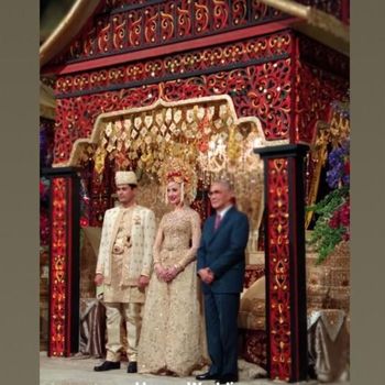 resepsi pernikahan panji dan varsha