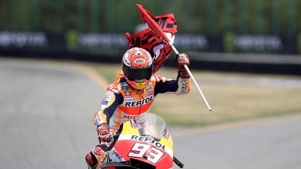 Marc Marquez sempat terjatuh di kualifikasi MotoGP San Marino.