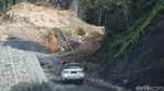 Fortuner Jadi Taksi di Papua