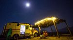 Pria Ini Sulap Ambulans Tua jadi Rumah Berjalan