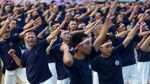 Ekspresi Ribuan Napi Saat Pecahkan Rekor Poco-poco di Lapas