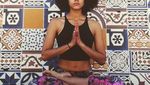 Foto: Seksinya Nathalie Missandei Game Of Thrones Saat Pose Yoga