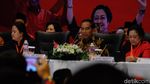 Senyum Jokowi saat Kapitra Diperkenalkan Jadi Bacaleg PDIP