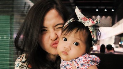 Sisi Keibuan Tasya Kamila