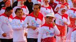 Potret Asyiknya Jokowi-JK Saat Senam Poco-poco di Monas