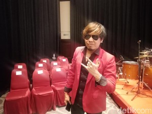 Jadi YouTuber, Ian Kasela Bangga Nge-vlog Bareng Jokowi
