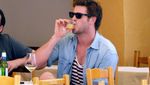 Intip Momen Makan Liam Hemsworth Bareng Keluarga dan Miley Cyrus