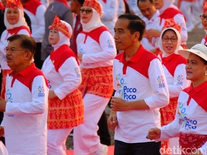 Lihainya Jokowi-JK Ikut Senam Poco-poco untuk Pecahkan Rekor