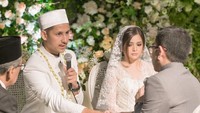 Kabar bahagia datang dari mantan penyanyi cilik Tasya Kamila yang resmi dipinang Rendy. Foto: Instagram