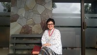 Prof Susi Dwi Harijanti masuk 3 besar yang disorongkan ke saku Jokowi sebagai kandidat hakim konstitusi.