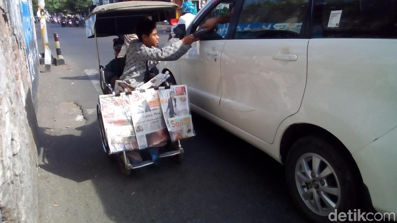 Kaki Arif Boleh Lumpuh, Tapi Tidak Pada Semangat Hidupnya Kaki Arif Boleh Lumpuh, Tapi Tidak Pada Semangat Hidupnya
