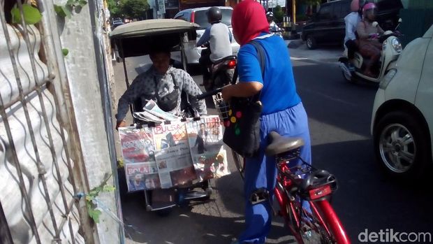 Kaki Arif Boleh Lumpuh, Tapi Tidak Pada Semangat Hidupnya