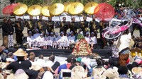 Sebanyak 12 anak berambut gimbal menjalani ritual ruwatan.