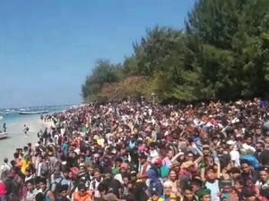 Video: Dramatis! Proses Evakuasi Wisatawan di Gili