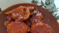 Semur jengkol.... Ehmmm.....menggoda jiwa... Lapse...eitsss tunggu nasi liwetnya blm mateng...sabarrr, kata @ginastasia. Pasti bikin nambah nasi nih! Foto: Instagram