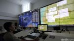 BNPB Pantau Gempa Lombok Lewat Layar Raksasa