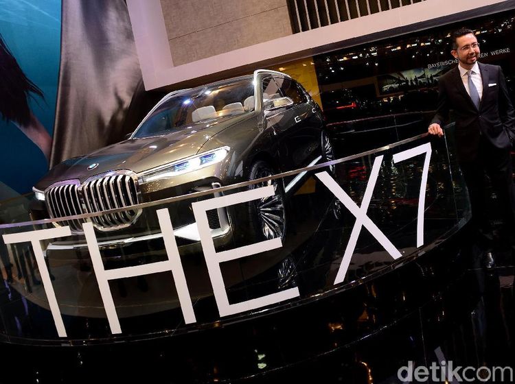 Tampang Anyar SUV Termewah dari BMW