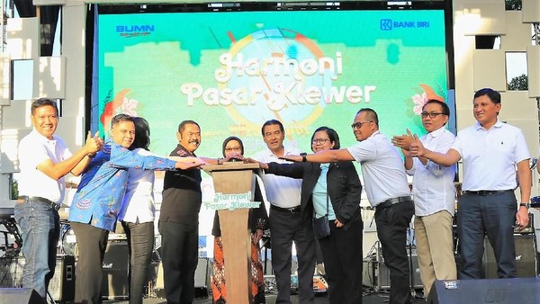 BRI Gelar Harmoni Pasar Klewer